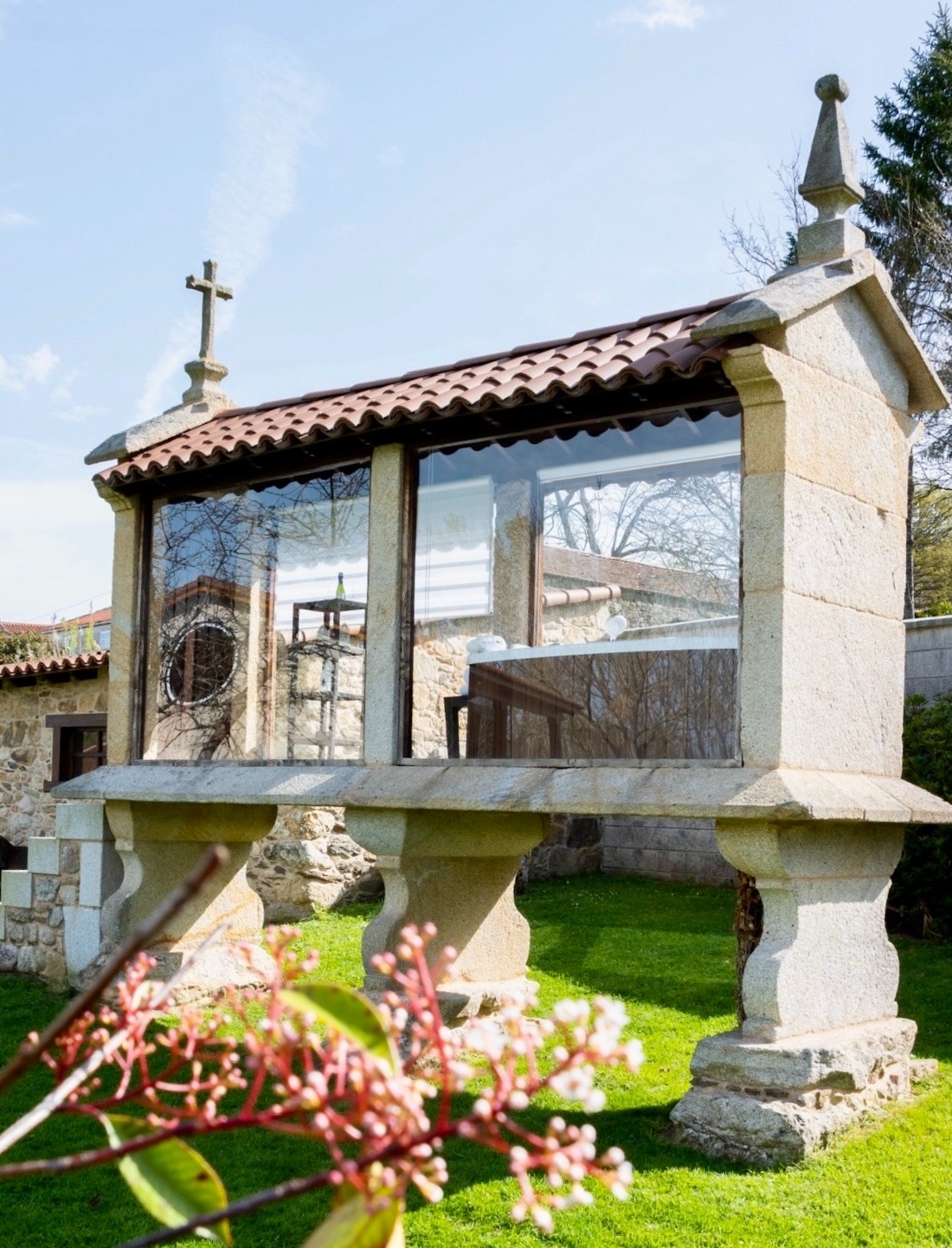 Vista exterior del Hórreo Spa de día